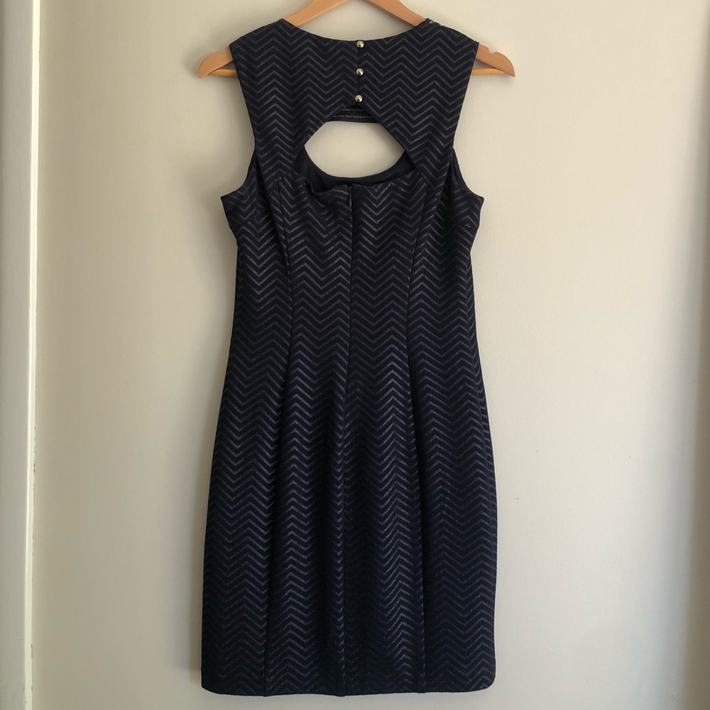 GUESS dress - Picture 2 of 4